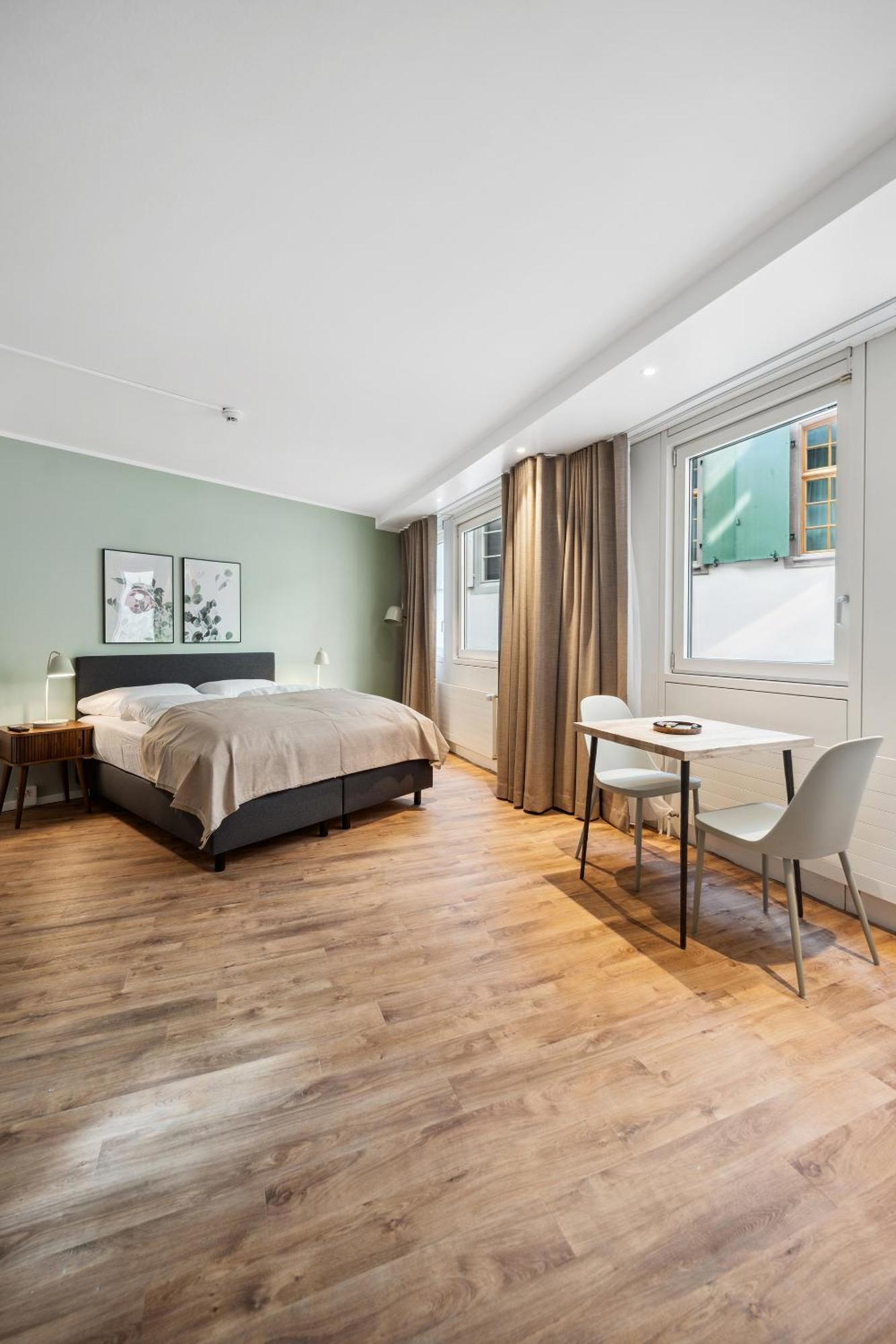 Limehome Basel Muenzgasse Esterno foto
